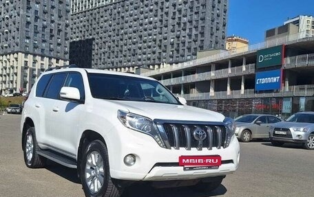 Toyota Land Cruiser Prado 150 рестайлинг 2, 2016 год, 3 200 000 рублей, 3 фотография