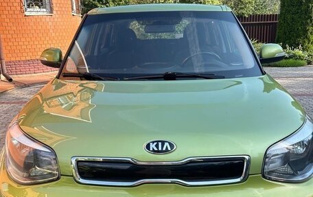 KIA Soul II рестайлинг, 2015 год, 1 350 000 рублей, 2 фотография