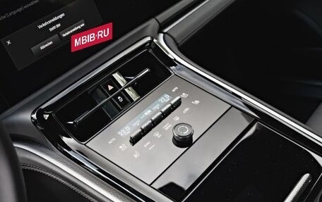 Porsche Panamera, 2025 год, 17 650 052 рублей, 12 фотография