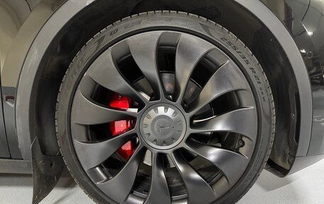 Tesla Model Y I, 2023 год, 4 900 000 рублей, 10 фотография