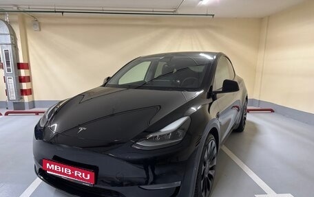 Tesla Model Y I, 2023 год, 4 900 000 рублей, 2 фотография