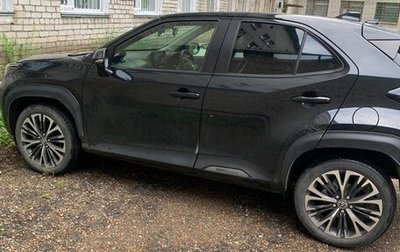 Toyota Yaris Cross, 2020 год, 1 200 000 рублей, 1 фотография