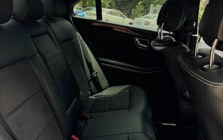 Mercedes-Benz E-Класс, 2011 год, 1 300 000 рублей, 6 фотография