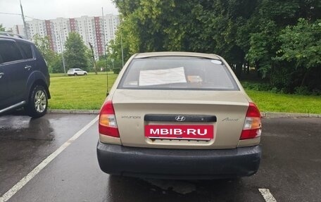 Hyundai Accent II, 2004 год, 135 000 рублей, 3 фотография