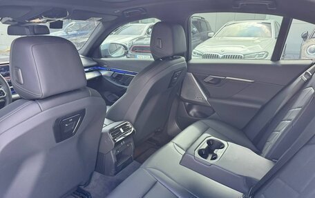 BMW 5 серия, 2024 год, 5 480 000 рублей, 9 фотография