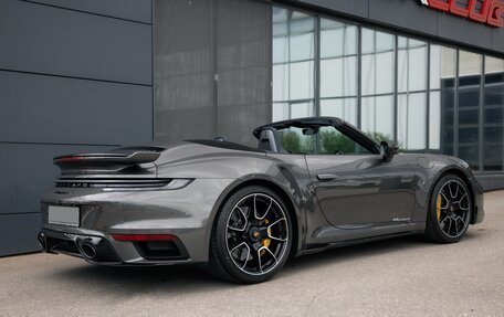 Porsche 911, 2022 год, 33 000 000 рублей, 2 фотография