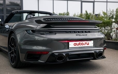 Porsche 911, 2022 год, 33 000 000 рублей, 14 фотография