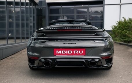 Porsche 911, 2022 год, 33 000 000 рублей, 12 фотография