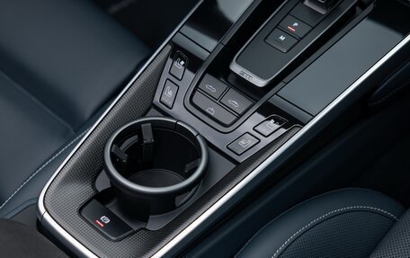 Porsche 911, 2022 год, 33 000 000 рублей, 24 фотография
