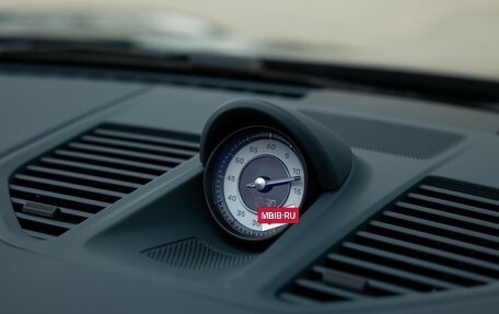 Porsche 911, 2022 год, 33 000 000 рублей, 23 фотография