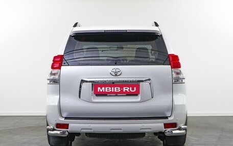 Toyota Land Cruiser Prado 150 рестайлинг 2, 2013 год, 3 172 300 рублей, 4 фотография