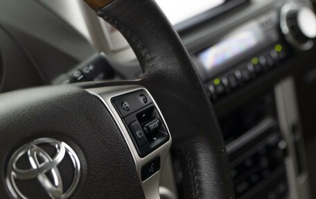 Toyota Land Cruiser Prado 150 рестайлинг 2, 2013 год, 3 172 300 рублей, 14 фотография