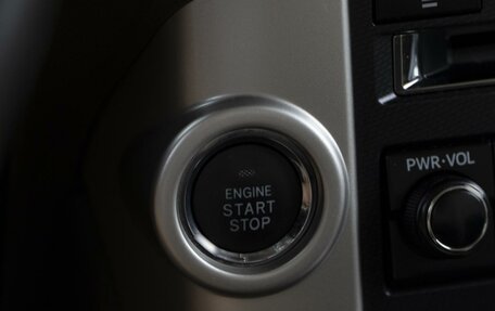 Toyota Land Cruiser Prado 150 рестайлинг 2, 2013 год, 3 172 300 рублей, 20 фотография
