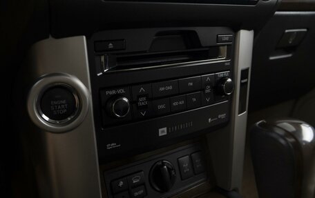 Toyota Land Cruiser Prado 150 рестайлинг 2, 2013 год, 3 172 300 рублей, 22 фотография