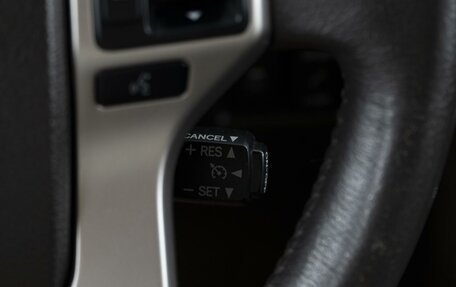 Toyota Land Cruiser Prado 150 рестайлинг 2, 2013 год, 3 172 300 рублей, 23 фотография