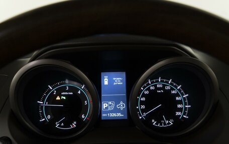 Toyota Land Cruiser Prado 150 рестайлинг 2, 2013 год, 3 172 300 рублей, 30 фотография