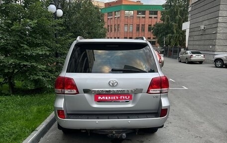 Toyota Land Cruiser 200, 2011 год, 3 490 000 рублей, 5 фотография