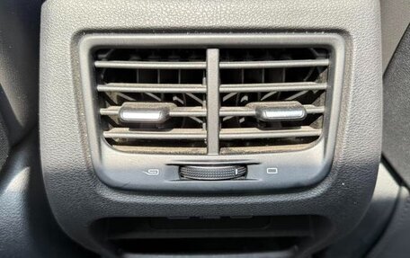Geely Tugella FY11, 2022 год, 1 799 777 рублей, 18 фотография