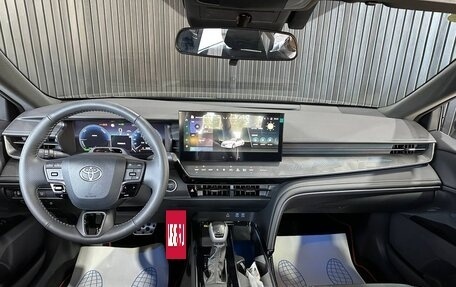 Toyota Camry, 2025 год, 4 099 000 рублей, 13 фотография