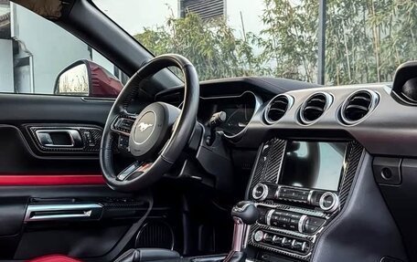 Ford Mustang VI рестайлинг, 2021 год, 2 777 777 рублей, 9 фотография