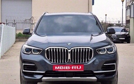 BMW X5, 2022 год, 6 300 000 рублей, 2 фотография