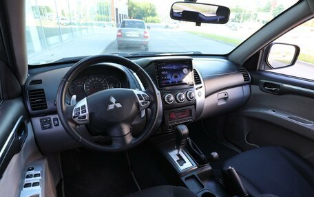 Mitsubishi Pajero Sport II рестайлинг, 2014 год, 1 950 000 рублей, 6 фотография