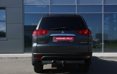 Mitsubishi Pajero Sport II рестайлинг, 2014 год, 1 950 000 рублей, 4 фотография