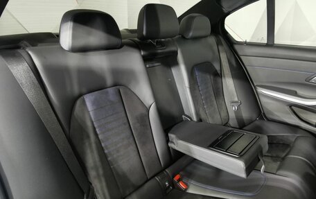 BMW 3 серия, 2021 год, 3 995 000 рублей, 14 фотография