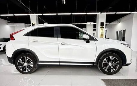 Mitsubishi Eclipse Cross, 2022 год, 1 580 800 рублей, 4 фотография
