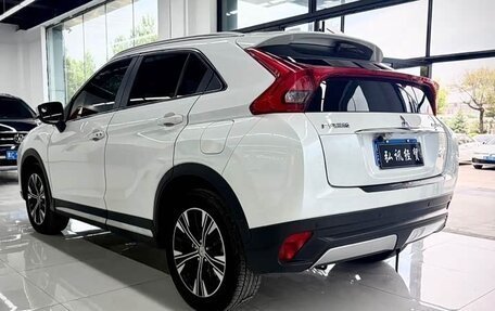 Mitsubishi Eclipse Cross, 2022 год, 1 580 800 рублей, 8 фотография
