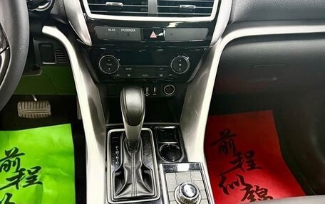 Mitsubishi Eclipse Cross, 2022 год, 1 580 800 рублей, 14 фотография