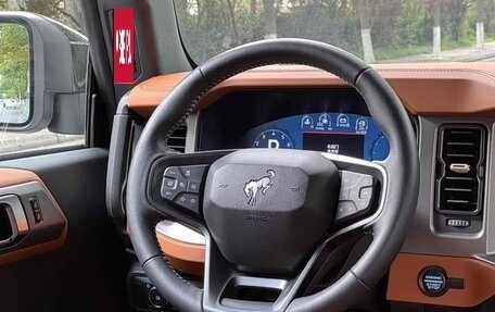 Ford Bronco, 2024 год, 5 700 000 рублей, 16 фотография