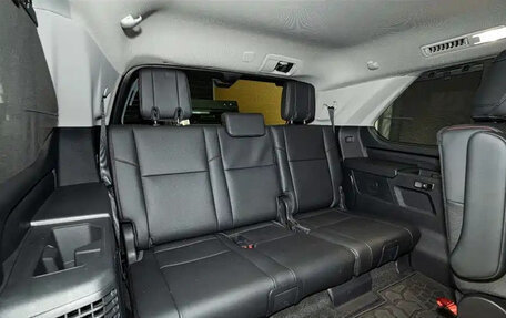 Toyota Sequoia, 2023 год, 17 000 276 рублей, 23 фотография