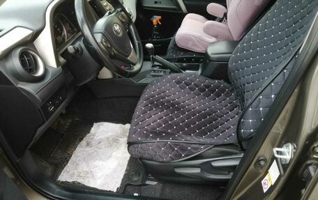 Toyota RAV4, 2013 год, 1 990 000 рублей, 12 фотография