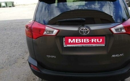 Toyota RAV4, 2013 год, 1 990 000 рублей, 4 фотография