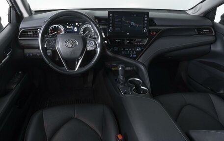 Toyota Camry, 2021 год, 3 254 000 рублей, 6 фотография