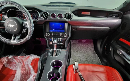 Ford Mustang VI рестайлинг, 2022 год, 2 855 123 рублей, 8 фотография