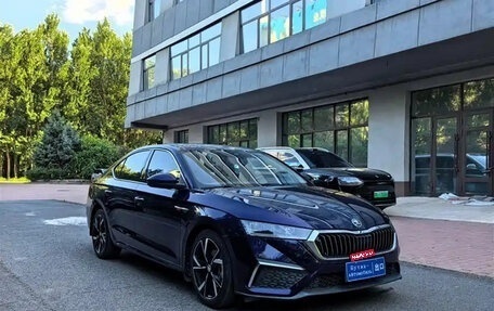 Skoda Octavia IV, 2022 год, 1 950 000 рублей, 3 фотография