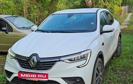 Renault Arkana I, 2020 год, 1 900 000 рублей, 3 фотография