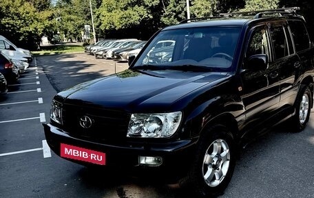 Toyota Land Cruiser 100 рестайлинг 2, 2007 год, 3 600 000 рублей, 2 фотография