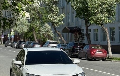 Toyota Camry, 2019 год, 2 850 000 рублей, 8 фотография