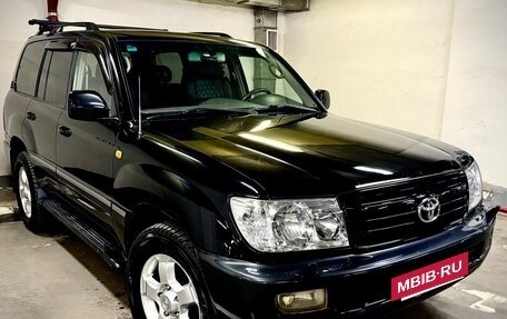Toyota Land Cruiser 100 рестайлинг 2, 2007 год, 3 600 000 рублей, 11 фотография