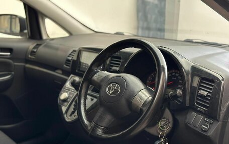 Toyota Wish II, 2004 год, 730 000 рублей, 9 фотография