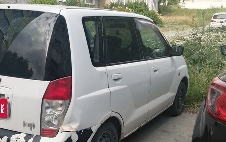 Mitsubishi Mirage VI рестайлинг, 2002 год, 170 000 рублей, 2 фотография
