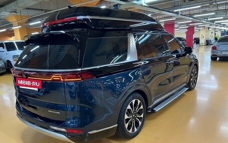KIA Carnival, 2022 год, 3 809 000 рублей, 4 фотография