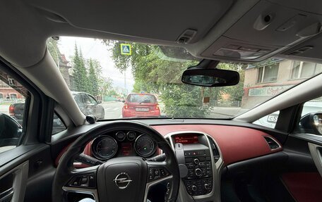 Opel Astra J, 2010 год, 700 000 рублей, 1 фотография