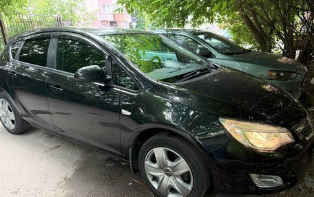 Opel Astra J, 2010 год, 700 000 рублей, 5 фотография