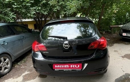 Opel Astra J, 2010 год, 700 000 рублей, 7 фотография