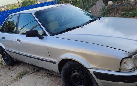 Audi 80, 1993 год, 245 000 рублей, 2 фотография