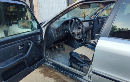 Audi 80, 1993 год, 245 000 рублей, 10 фотография